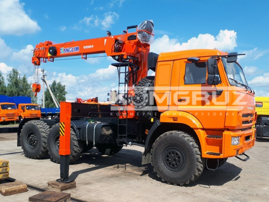 Седельный тягач КАМАЗ 43118 с КМУ Kanglim KS 1256 G-II