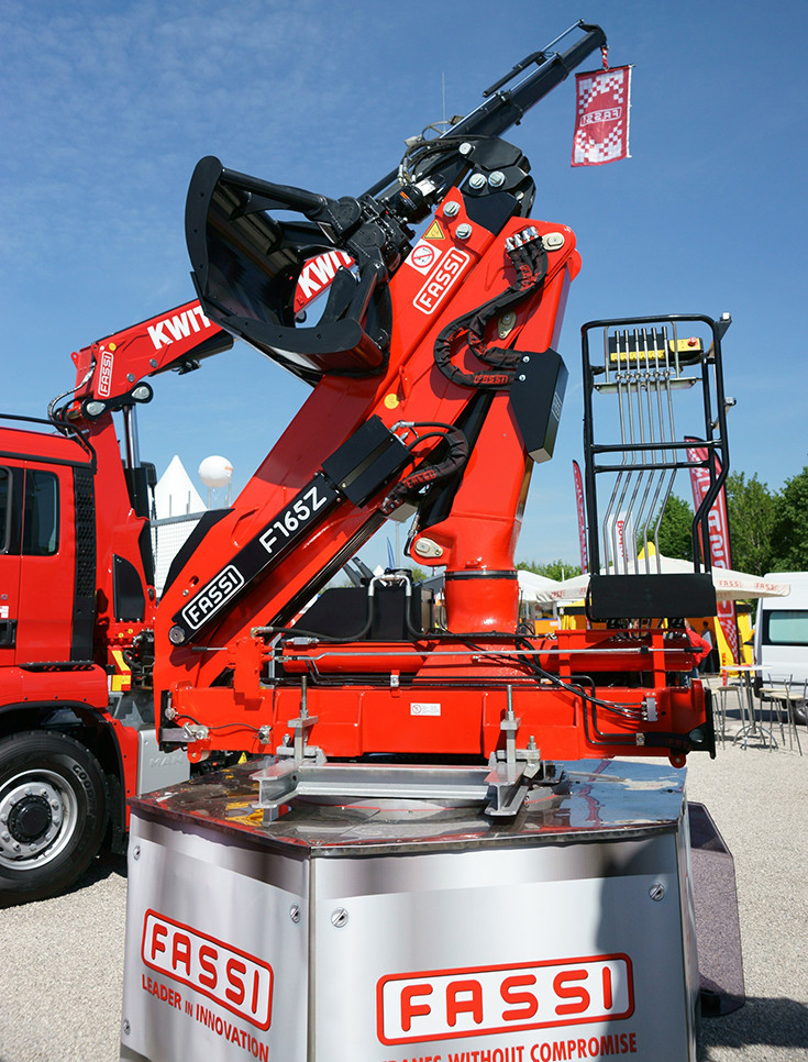 КМУ Fassi F145AZ.0.22 фото