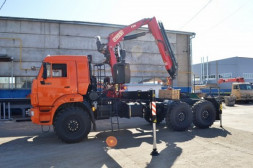 Седельный тягач КАМАЗ 43118 (6х6) с КМУ Fassi 215 A.0.22